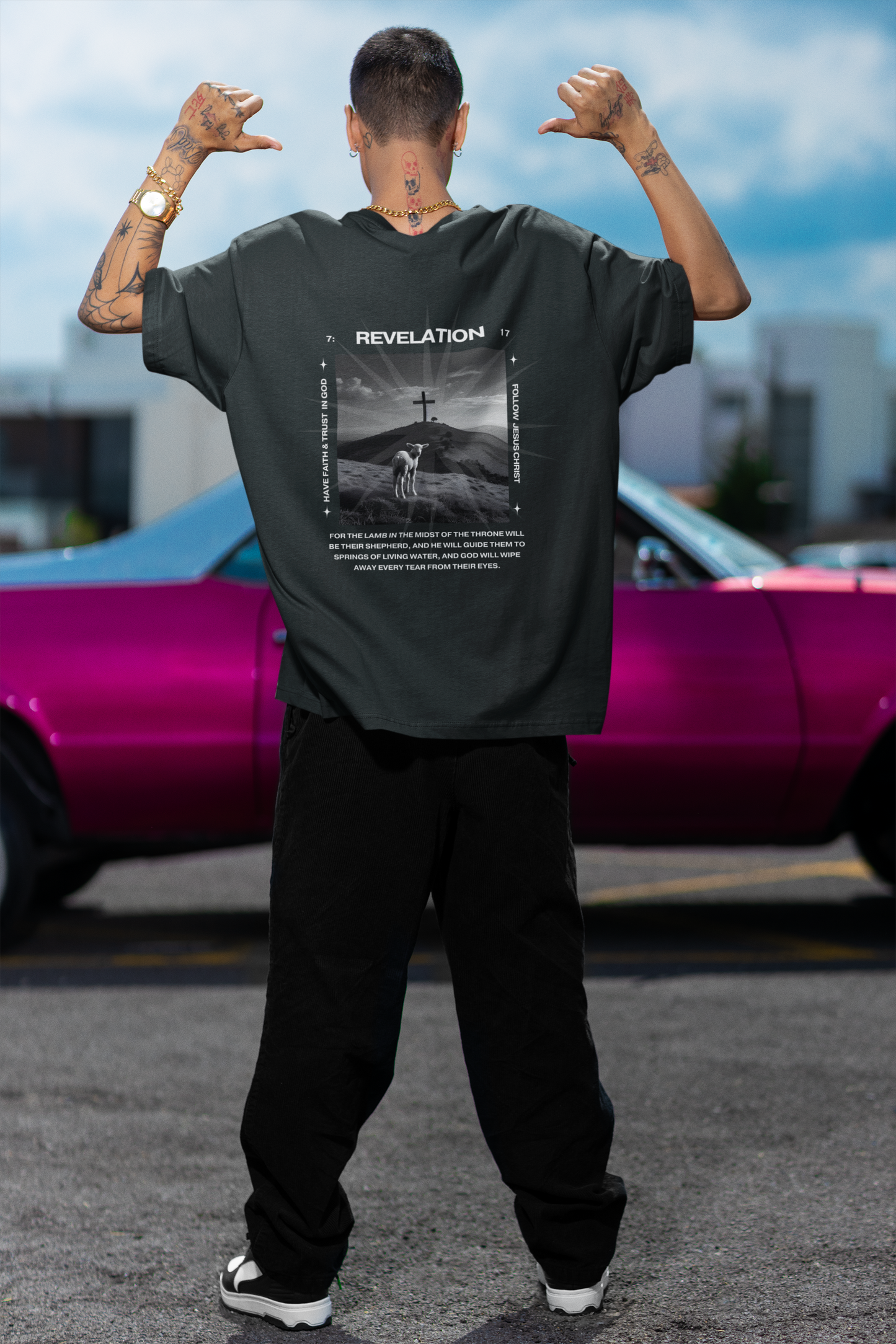 Camiseta extragrande para hombre - Apocalipsis 7:17